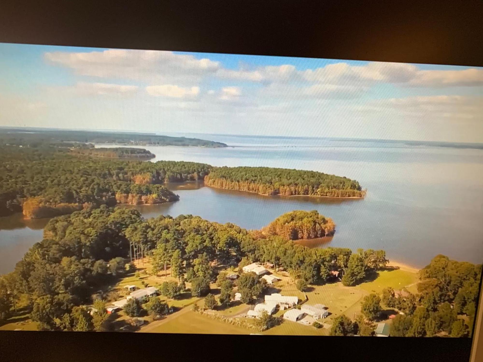 Alpine Lakeview Motel Room Wifi,Sandy Beach Boat Ramp,Pier,Marina,Bath House With Laundromat Hemphill 部屋 写真
